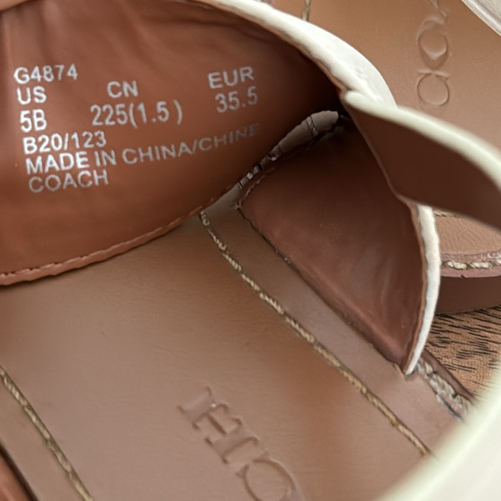Coach Cream Leather Slingback Sandals with Gold Hardware - Picture 6 of 7